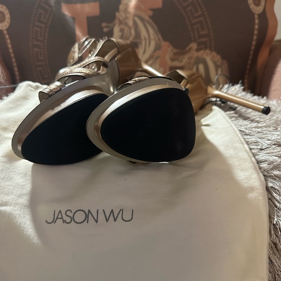Jason Wu platform heels - Picture 3 of 7